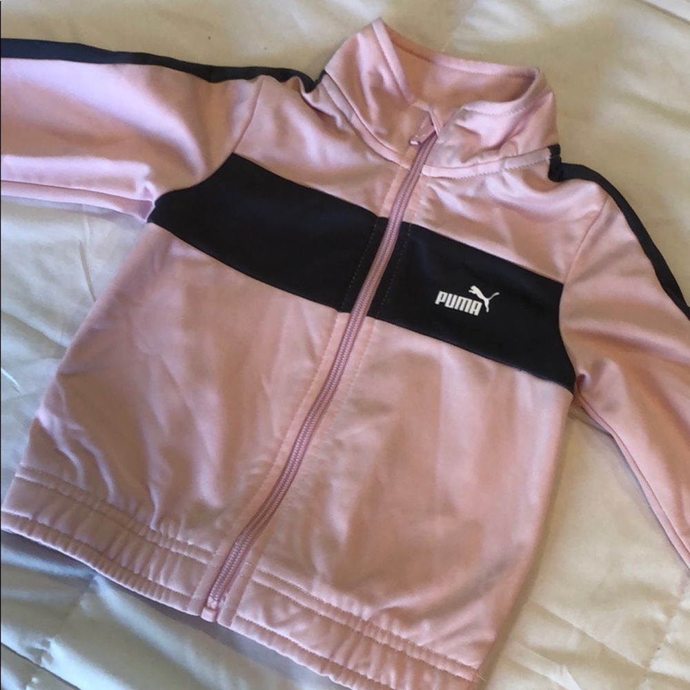 Girls Puma zip up